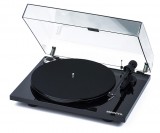    Pro-Ject Essential III SB (OM 10) Piano Black